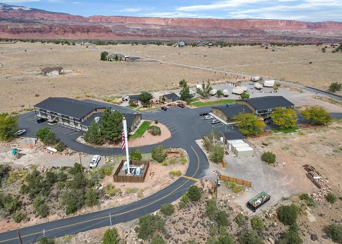 Broken Spur Inn & Steakhouse