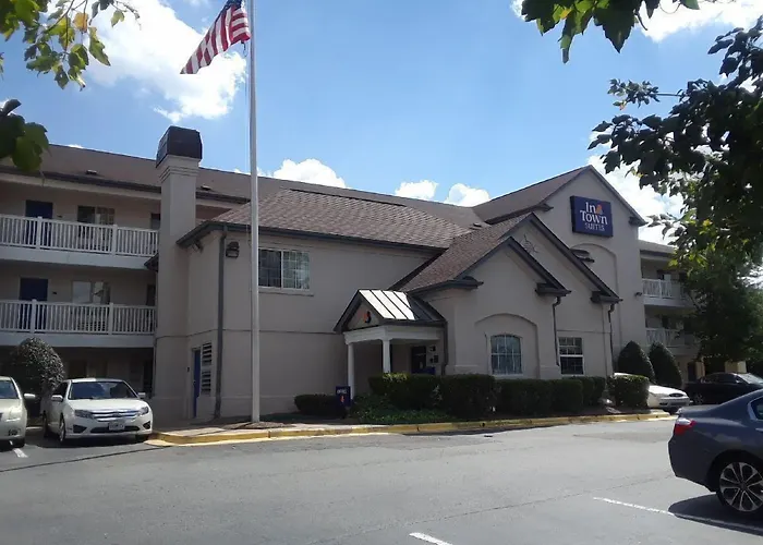 Intown Suites Extended Stay Greensboro Nc - Lanada