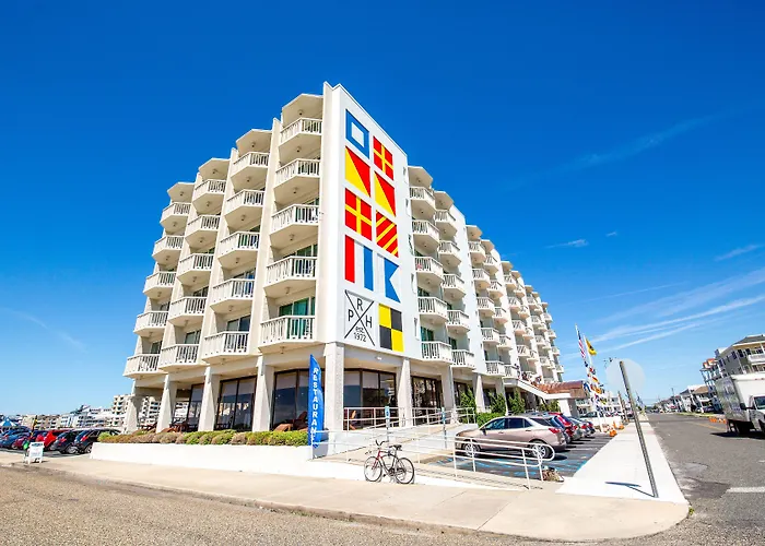 Resort: Port Royal Oceanfront Hotel