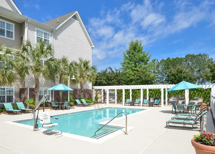 Hotels with pool Residence Inn Columbia Northeast/Fort Jackson Area