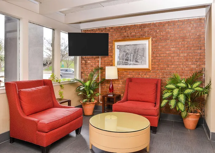 Americas Best Value Inn Augusta Historic Downtown