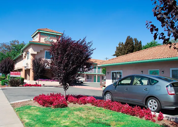Discovery Inn