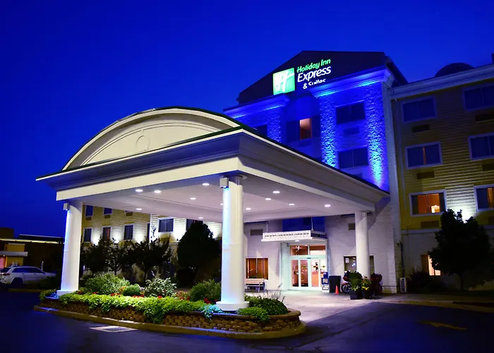 Holiday Inn Express & Suites Watertown - Thousand Islands By Ihg