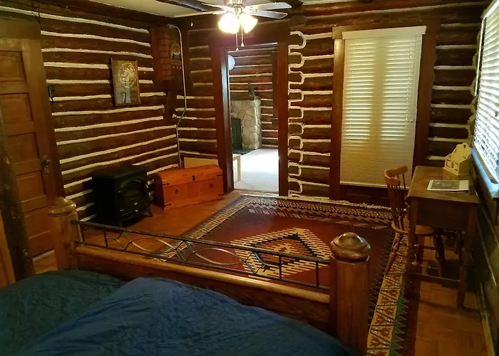 Self catering: Black Forest Lodge