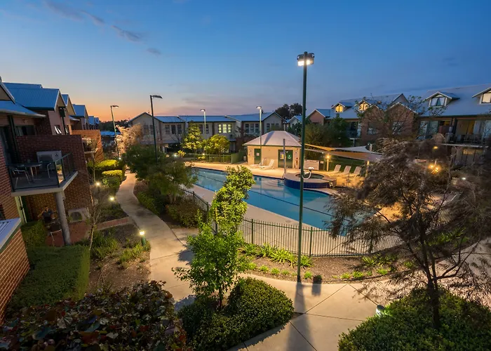 Perth Ascot Central Apartment Official