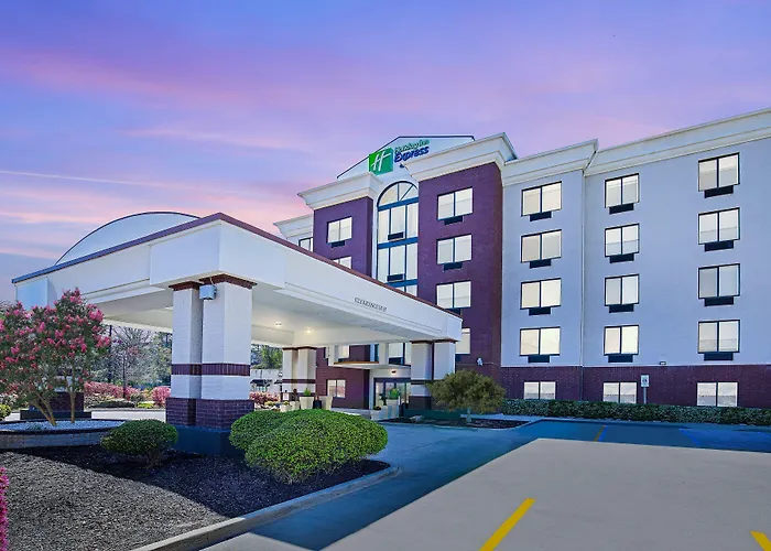 Holiday Inn Express & Suites - Inverness 280 By Ihg