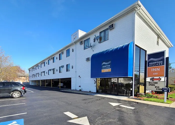 Jacuzzi hotel: Hampton Village Inn