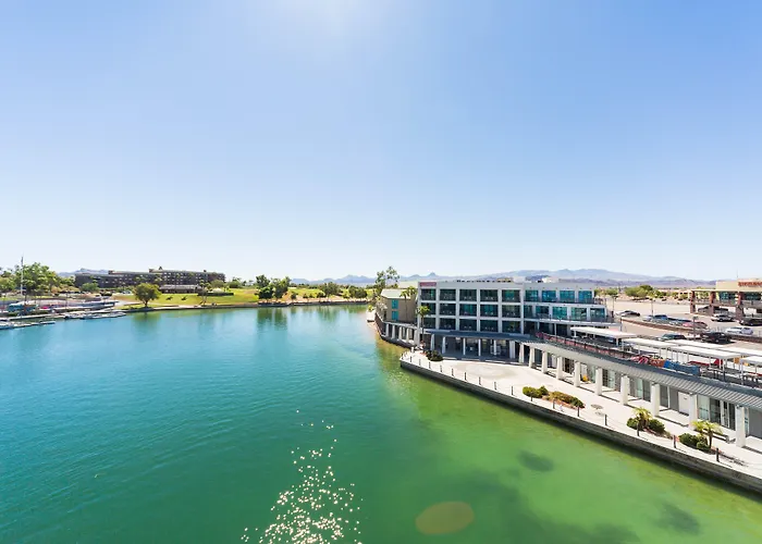 Cheap hotel: Heat Hotel