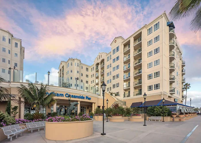 Club Wyndham Oceanside Pier Resort