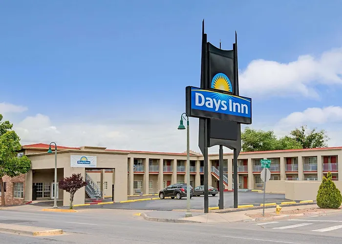 Resort: Days Inn By Wyndham Albuquerque Downtown