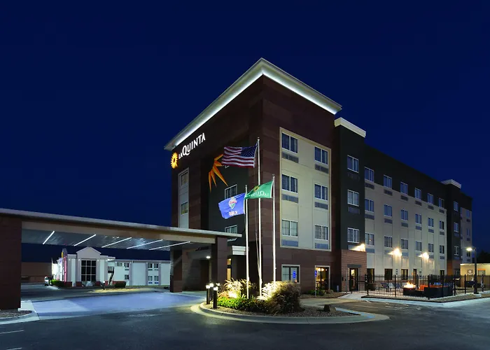 Resort: La Quinta By Wyndham Wichita Airport