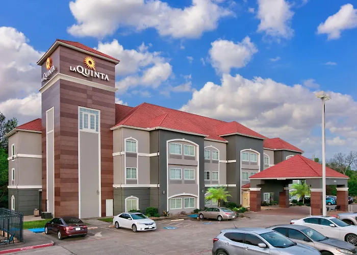 Hotel: La Quinta By Wyndham Palestine