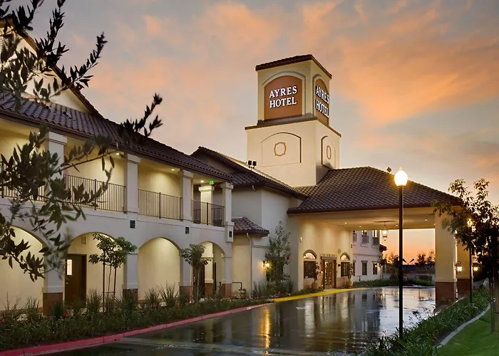 Pet Friendly hotel: Ayres Hotel Redlands - Loma Linda