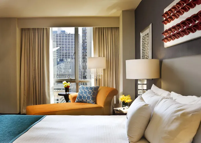 Thewit Chicago, A Hilton