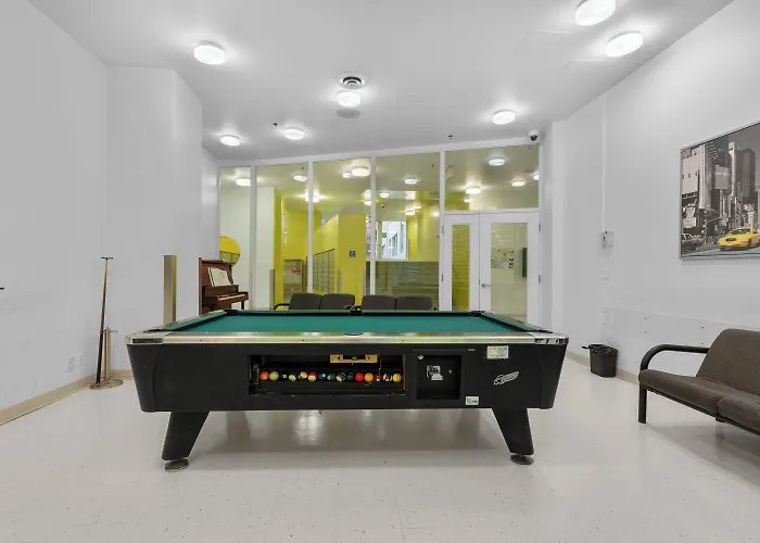 Apartahotel: Residences Uqam Ouest