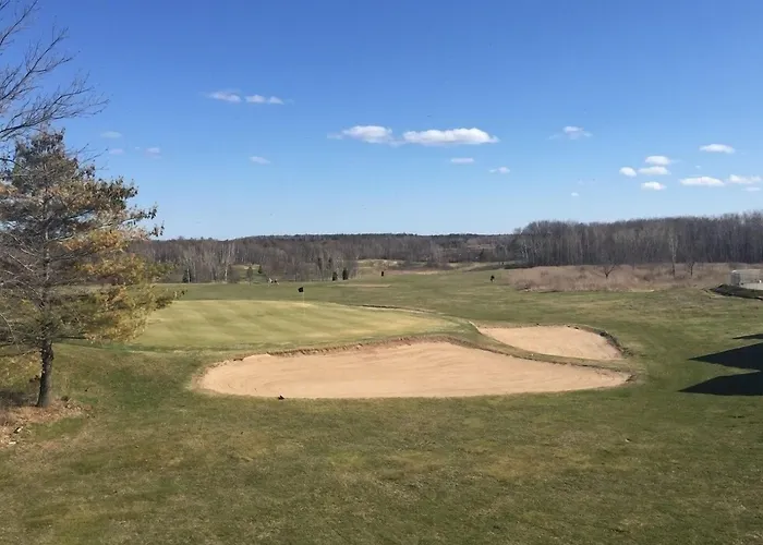 Cherry Hills Golf & Lodge