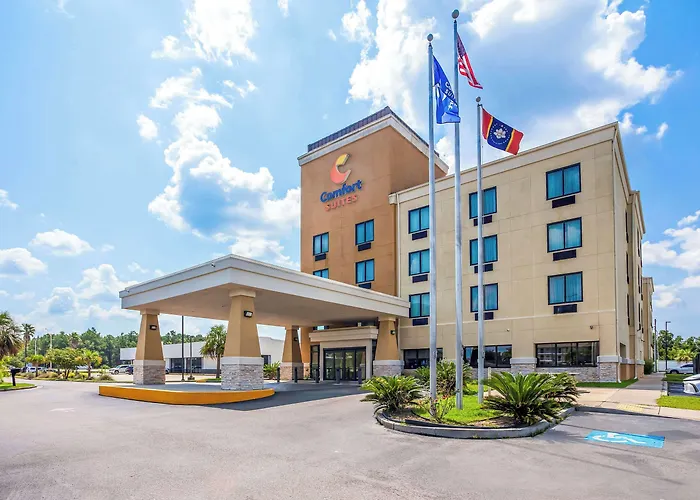 Comfort Suites Central