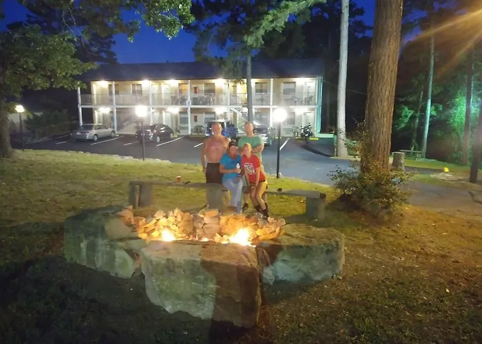 Private villas Traveler'S Inn