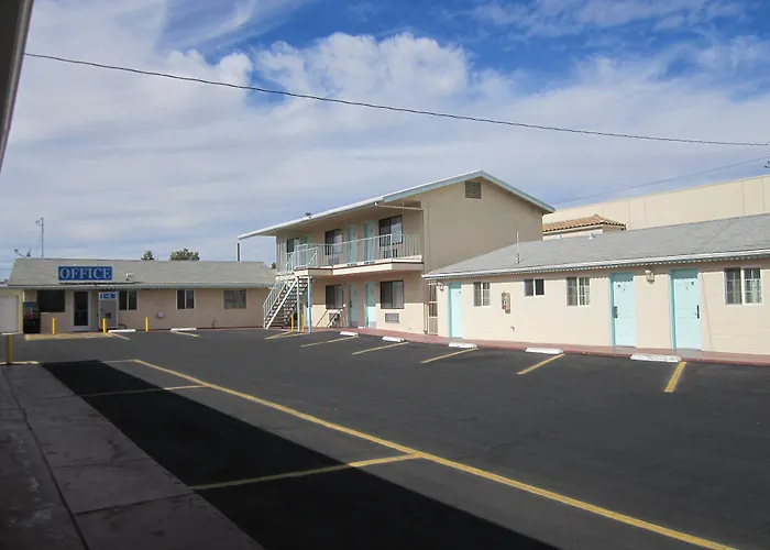 Howard Johnson By Wyndham Ridgecrest, Ca