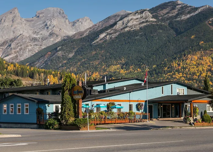 3 star hotels Red Tree Lodge