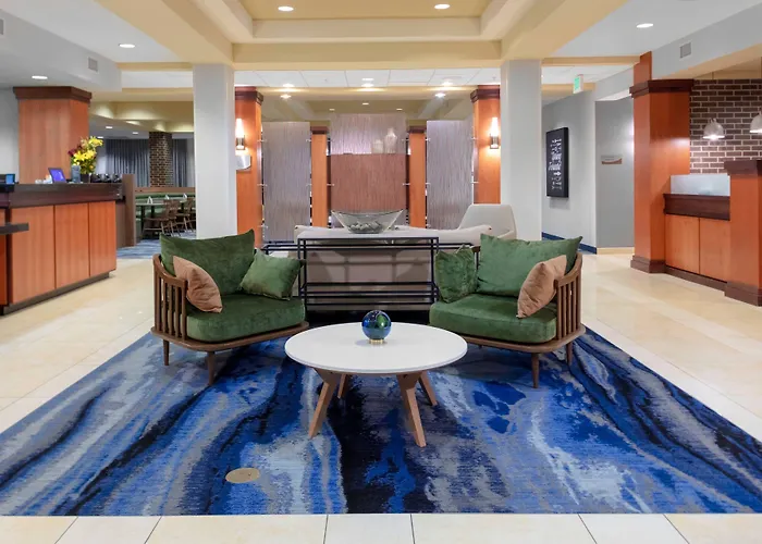 Airport Hotel: Fairfield Inn & Suites By Marriott Wichita Downtown