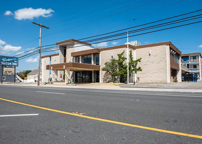Windjammer Motor Inn