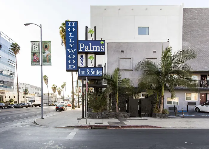 Hollywood Palms Inns & Suites