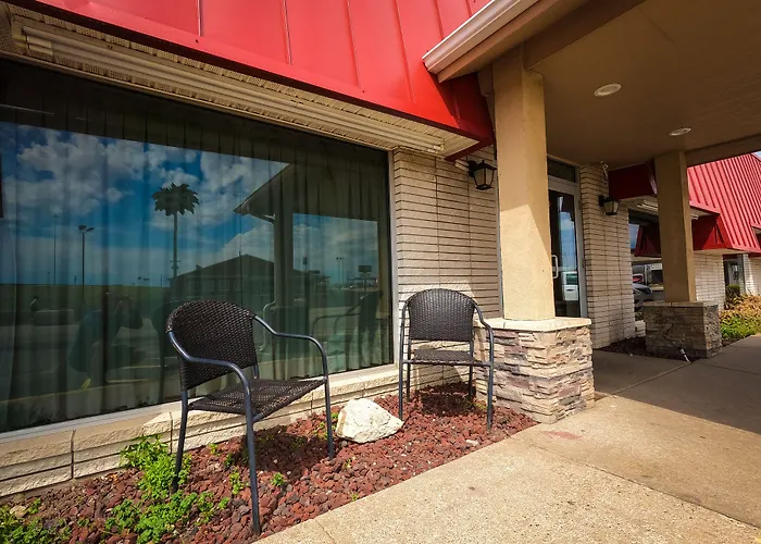 Cheap hotels Americas Best Value Inn