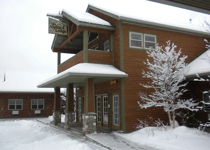 Pet Friendly hotel: The Alpine Lodge