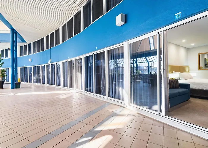 Ping pong hotels Mantra Bunbury