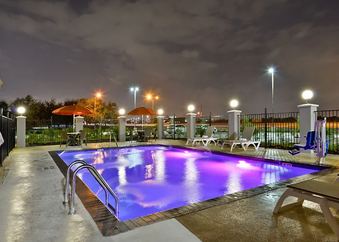 Luxury hotel only: Comfort Suites Near Westchase On Beltway 8