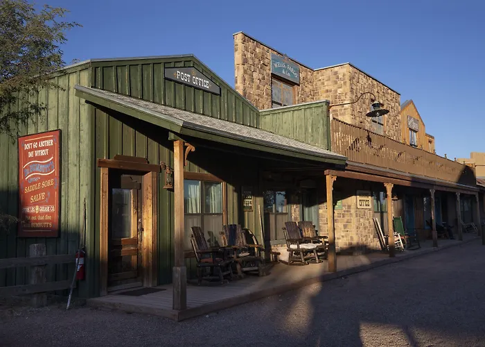 Family Hotel: Tombstone Monument Guest Ranch