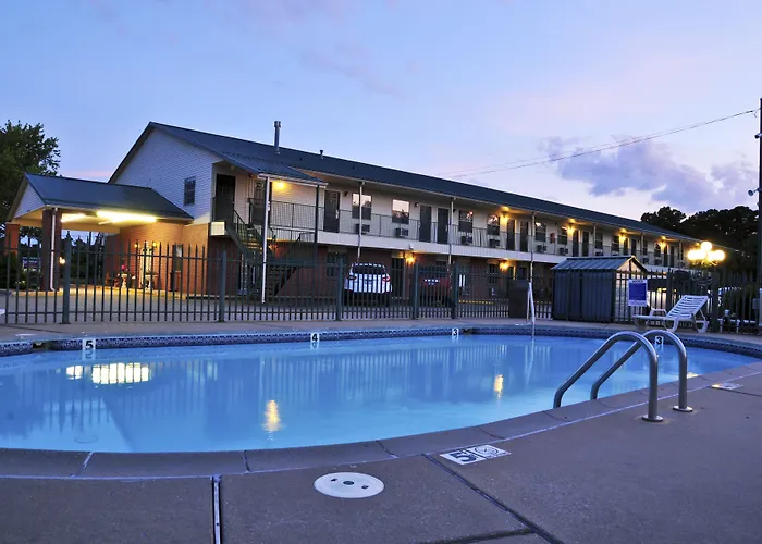 Regency Inn Eureka Springs