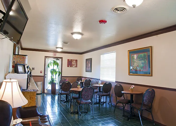 Regency Inn Eureka Springs