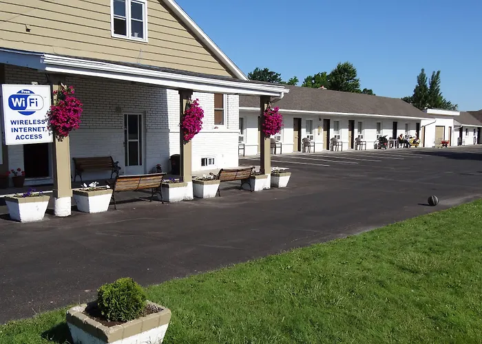 Falcon Inn