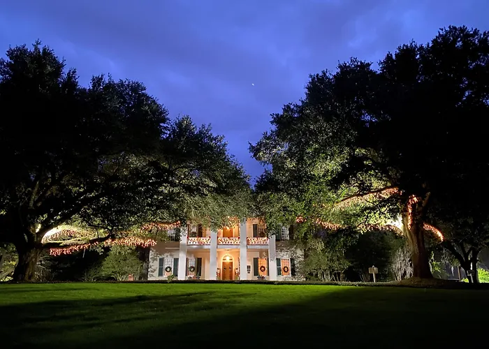 Monmouth Historic Inn