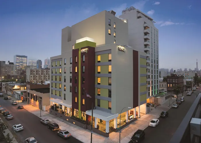  Home2 Suites Long Island City/Manhattan View
