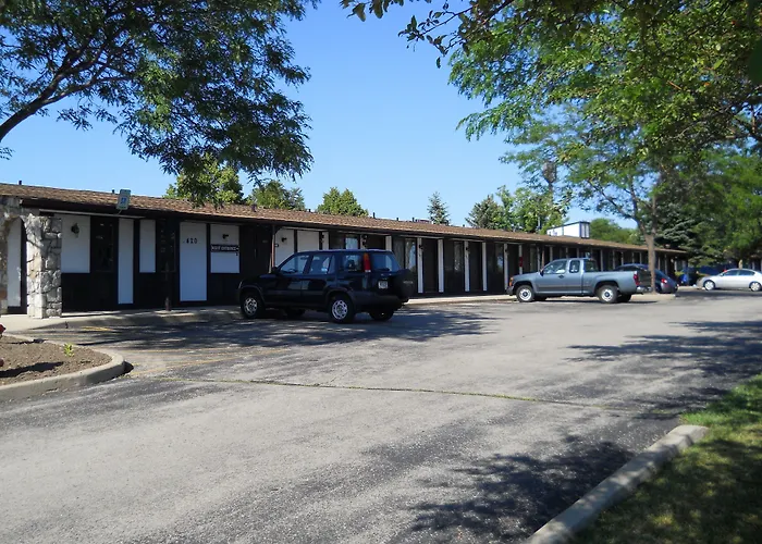 Cheap hotel: Value Inn Motel - Milwaukee Airport South