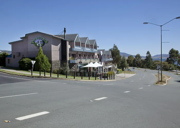 Hotel: Banjo Paterson Inn