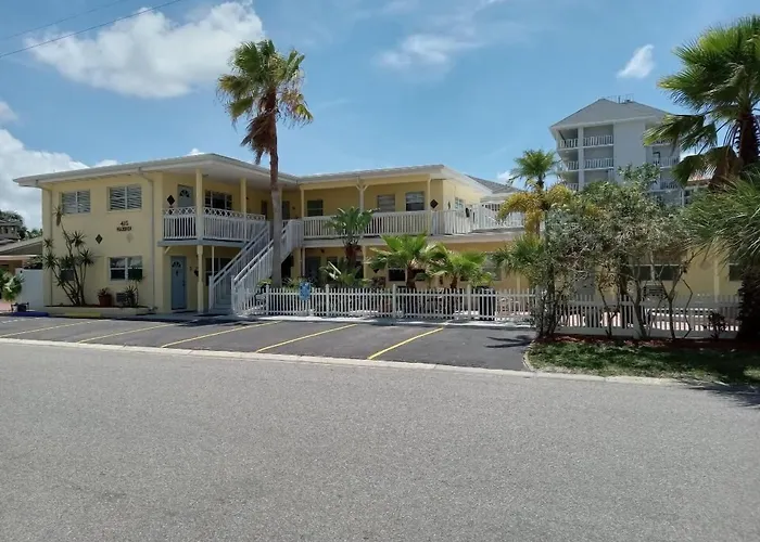 Silver Sands Motel