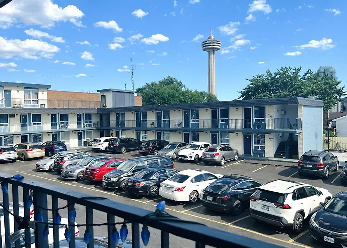 Fairway Inn By The Falls