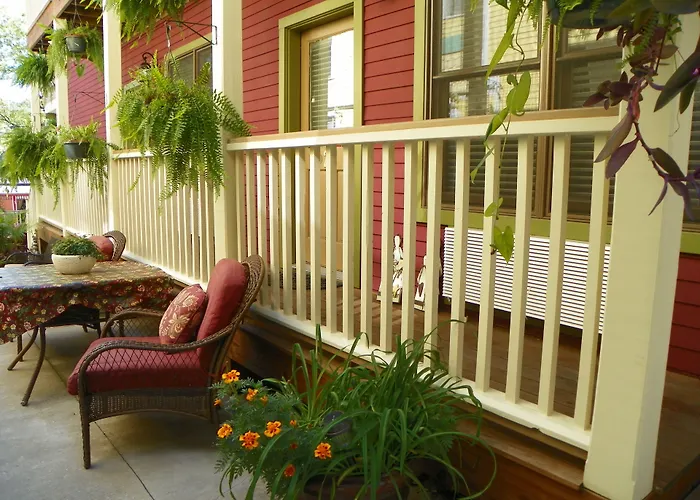 All Seasons Inn