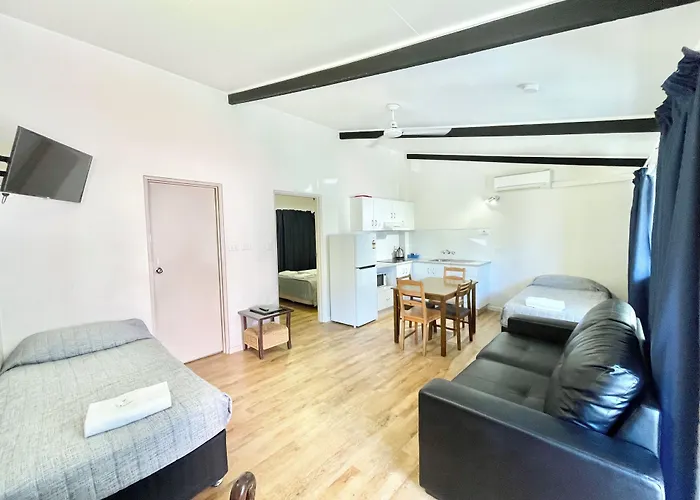 Yongala Lodge By The Strand