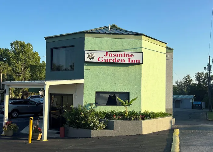 Jasmine Garden Inn - Lake City