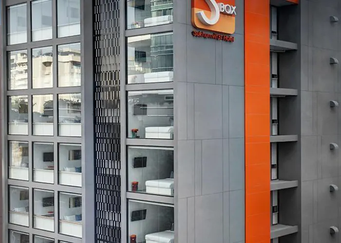 Resort: S Box Sukhumvit Hotel