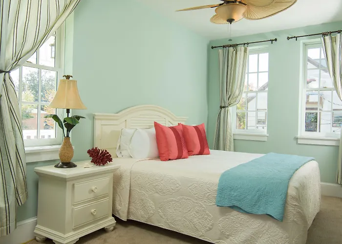 Airport Hotel: Bella Bay Inn