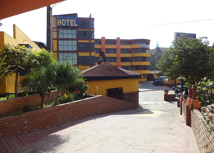 Hotel with view: Hotel Villas De Santiago Inn
