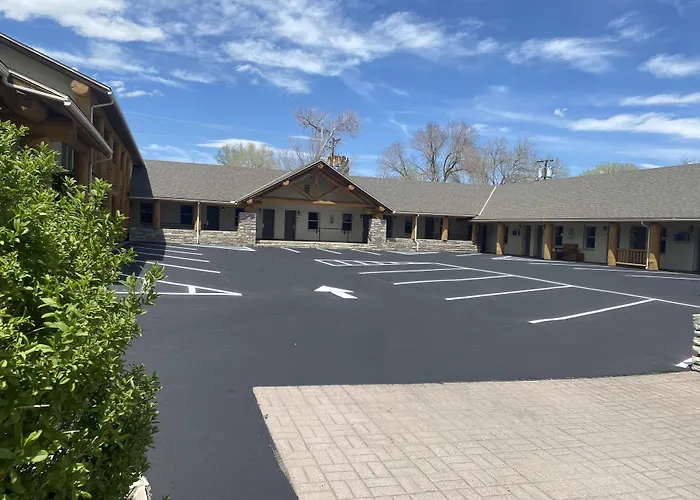 Golf hotel: Moose Creek Lodge & Suites