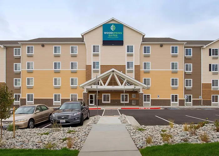 Extended Stay America Select Suites -
