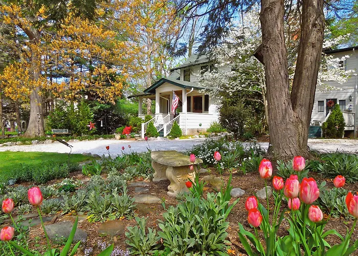 B&B only: Oakland Cottage Bed And Breakfast